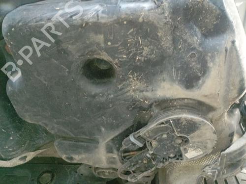 Used AdBlue tank AdBlue tank MERCEDES-BENZ C-CLASS (W205) C 200 BlueTEC / d (205.037) (136 hp) 40044220 40044220
