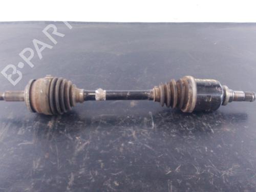 Used Left front driveshaft TOYOTA AURIS (_E18_) 1.4 D-4D (NDE180_, NDE180R) (90 hp) 31010543