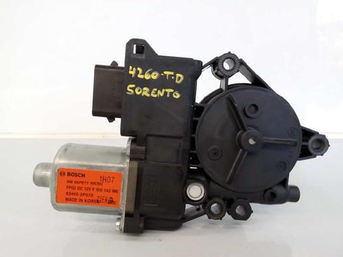 Rudehejsemotor bagstkærm højre KIA SORENTO II (XM) 2.0 CRDi (150 hp) 876536