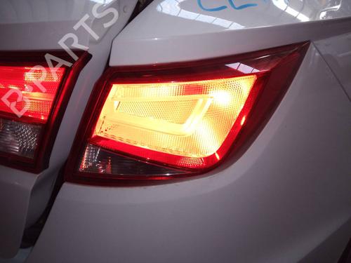 Used Right taillight SEAT LEON ST (5F8) 1.6 TDI (105 hp) 10364672