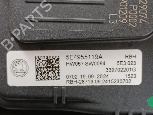 Front wiper motor SKODA OCTAVIA IV Combi (NX5, PV5) 1.5 TSI e-TEC | BP28856167M29