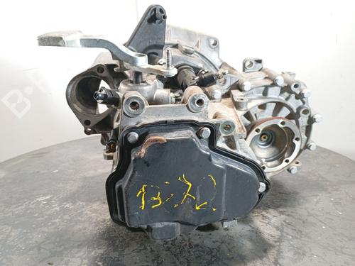 Used Gearbox VW CADDY IV Box Body/MPV (SAA, SAH) 2.0 TDI (102 hp) 30335688