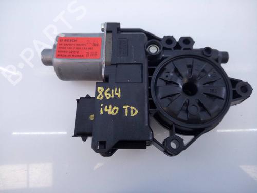 Rudehejsemotor bagstkærm højre HYUNDAI i40 I CW (VF) 1.7 CRDi (136 hp) 7672029