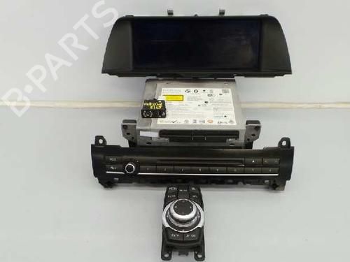 Used Electronic module BMW 5 (F10) 520 d (184 hp) 1747384