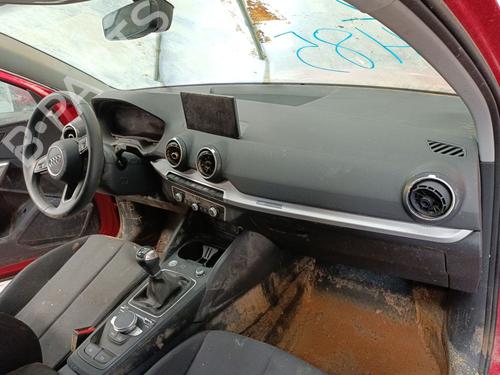 Tableau de bord AUDI Q2 (GAB, GAG) 30 TFSI (110 hp) 28019514