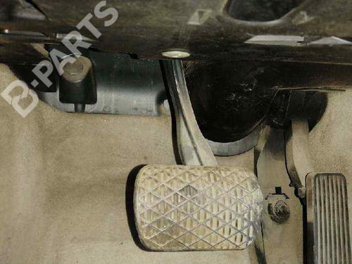 Used Break pedal Break pedal MERCEDES-BENZ E-CLASS (W211) E 320 CDI (211.026) (204 hp) 8787277 8787277