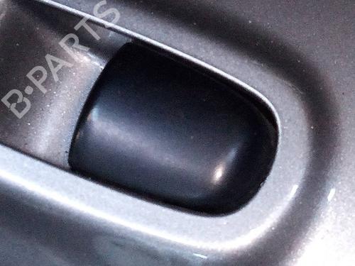 Used Right front window switch NISSAN JUKE (F15) 1.5 dCi (110 hp) 17008627
