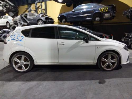 Steering column stalk SEAT LEON (1P1) 2.0 TDI | BP2004757I23 