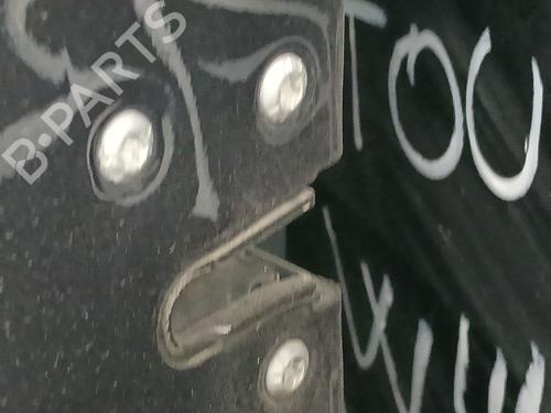 rear-left-lock-mercedes-benz-vito-tourer-w447-2014-36879798 main image