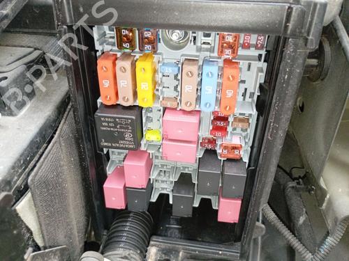 Used Fuse box FIAT 500X (334_) 1.6 (334AXE1A) (110 hp) 27459282