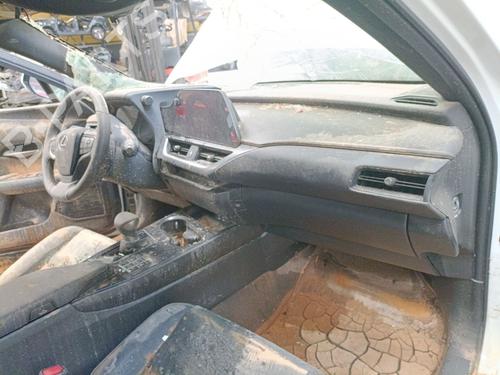 Tableau de bord LEXUS UX (_AA1_, _AH1_, _MA1_) 250h (MZAH10) (184 hp) 31966466