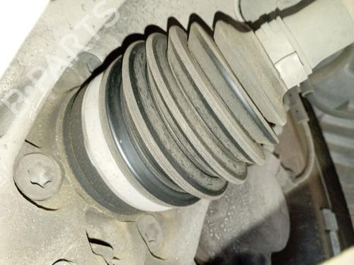 Used Left front driveshaft Left front driveshaft BMW 2 Active Tourer (F45) 216 d (116 hp) 40038442 40038442