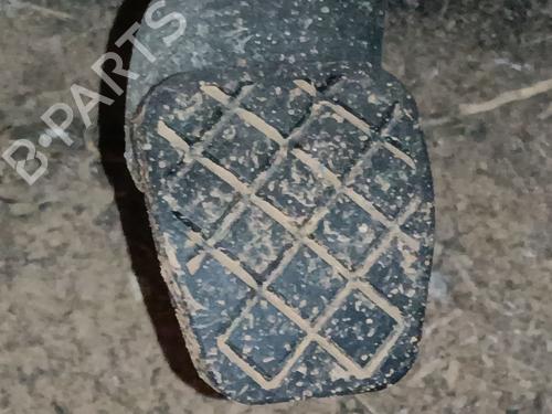 Used Break pedal VW T-CROSS (C11, D31) [2018-2026]  32477777