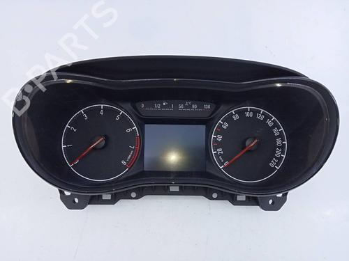 Used Instrument cluster OPEL CORSA E (X15) [2014-2025]  17387938