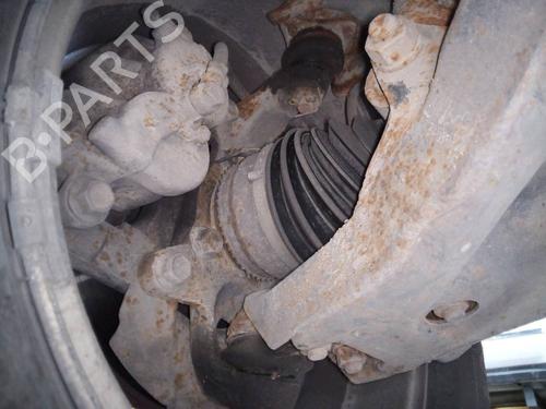 Used Left front steering knuckle MITSUBISHI PAJERO III (V7_W, V6_W) 3.2 Di-D (V68W) (160 hp) 12492855