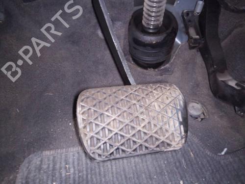 Used Break pedal MERCEDES-BENZ M-CLASS (W163) [1998-2005]  13613331