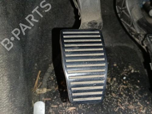 Used Clutch pedal JEEP COMPASS (MP, M6, MV, M7) 1.4 MultiAir (140 hp) 30833634