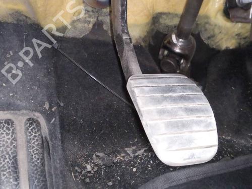Used Clutch pedal RENAULT CLIO IV (BH_) [2012-2021]  19035330