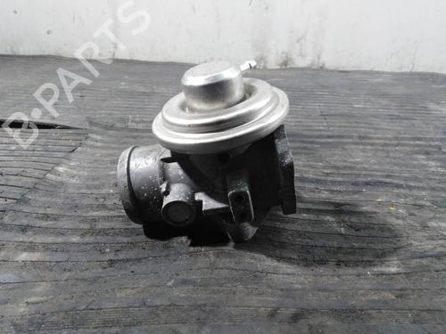 Used Throttle body VW GOLF V (1K1) 1.9 TDI (105 hp) 8350621