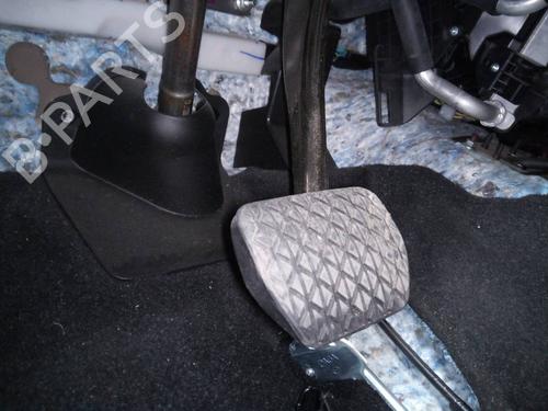 Used Break pedal MAZDA 2 Hatchback (DL, DJ) [2014-2025]  20641070