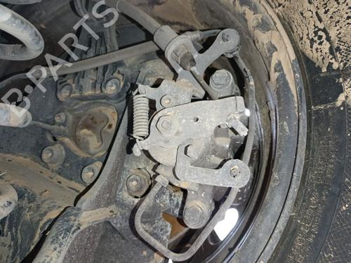 Used Right rear brake caliper PEUGEOT PARTNER Box Body/MPV 1.6 HDi / BlueHDi 75 (75 hp) 28054811