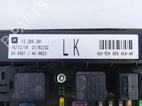 Fuse box OPEL ZAFIRA / ZAFIRA FAMILY B (A05)  | BP24168438E1 