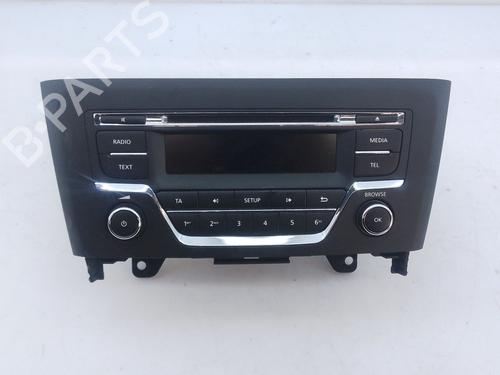 Used Radio Radio RENAULT KADJAR (HA_, HL_) 1.5 dCi 110 (HLA3) (110 hp) 33868902 33868902