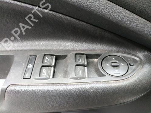 Used Left front window switch FORD KUGA II (DM2) 1.5 TDCi (120 hp) 31915936