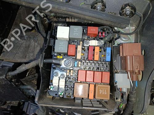 Used Fuse box Fuse box CITROËN C5 AIRCROSS (A_) 1.5 BlueHDi 130 (ACYHZJ, ACYHZR) (131 hp) 31171582 31171582