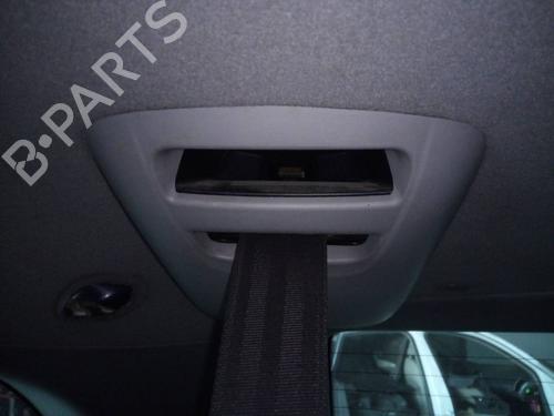 Sikkerhetsbelte bak i midten TOYOTA RAV 4 II (_A2_) [2000-2005]  19105343