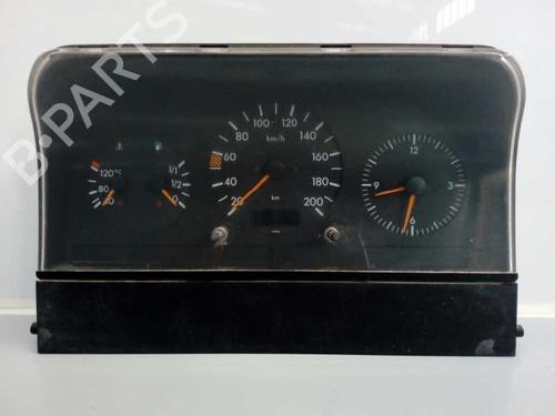 Used Instrument cluster MERCEDES-BENZ SPRINTER 2-t Van (B901, B902) [1995-2006]  17007251