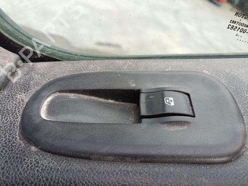 Used Right front window switch Right front window switch RENAULT MASTER III Platform/Chassis (EV, HV, UV) 2.3 dCi 125 FWD (EV0C, EV0D, EV0J, HV0C, HV0D, HV0H,... (125 hp) 36775782 36775782