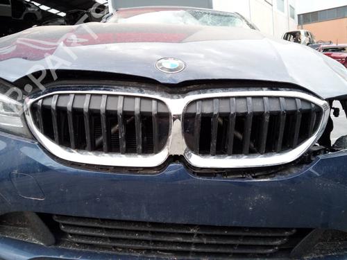 Used Grille BMW 3 (F30, F80) 318 d (150 hp) 13924647