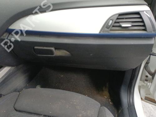 Boîte à gants BMW 1 (F20) 118 d (150 hp) 31931157