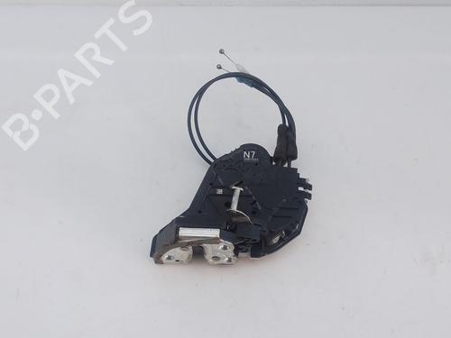 rear-right-lock-toyota-prius-plus-_w4_-2011-30576509 main image
