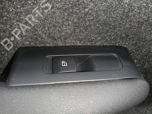 Used Left rear window switch Left rear window switch VOLVO XC40 (536) B3 Mild-Hybrid (163 hp) 40079818 40079818