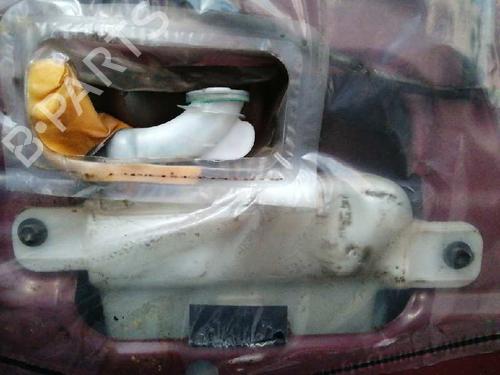 Used Windscreen washer tank TOYOTA LAND CRUISER 90 (_J9_) 3.0 TD (KZJ90_, KZJ95_, KZJ90R, KZJ95R, KZJ90W, KZJ95W) (125 hp) 7415387
