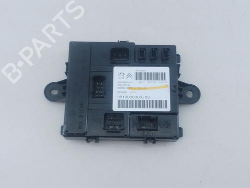 Used Electronic module Electronic module PEUGEOT 3008 II SUV (MC_, MR_, MJ_, M4_) 1.2 THP/ PureTech 130 (MRHNSM, MRHNSU, MRHNSJ, MRHNYW,... (131 hp) 33831816 33831816