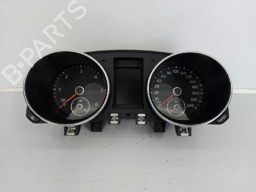 Used Instrument cluster VW GOLF VI (5K1) 1.6 TDI (105 hp) 2669882