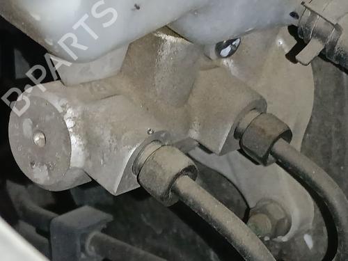 Used Brake master cylinder HYUNDAI TUCSON (TL, TLE) 1.7 CRDi (116 hp) 32059249