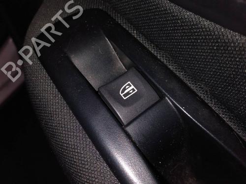 Used Right rear window switch RENAULT MEGANE III Hatchback (BZ0/1_, B3_) [2008-2025]  19495119
