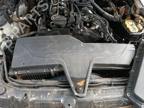 Used Air filter box BMW 3 (F30, F80) 320 d (190 hp) 30007036