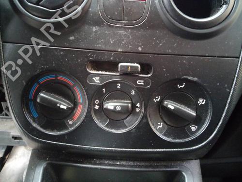 Used Climate control FIAT FIORINO Box Body/MPV (225_) [2007-2025]  18641220