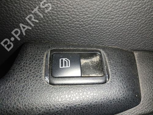 Venstre bak elrute bryter MERCEDES-BENZ C-CLASS T-Model (S204) C 200 CDI (204.207) (136 hp) 30883314