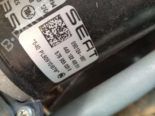 Used Front wiper motor Front wiper motor SKODA KAROQ (NU7, ND7) 1.5 TSI (150 hp) 33460618 33460618