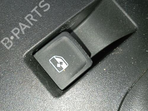 Mando elevalunas trasero izquierdo SEAT LEON (KL1, KLG) 2.0 TDI (150 hp) 31354041