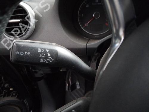 Used Steering column stalk AUDI A3 Sportback (8PA) 2.0 TDI 16V (140 hp) 17198433