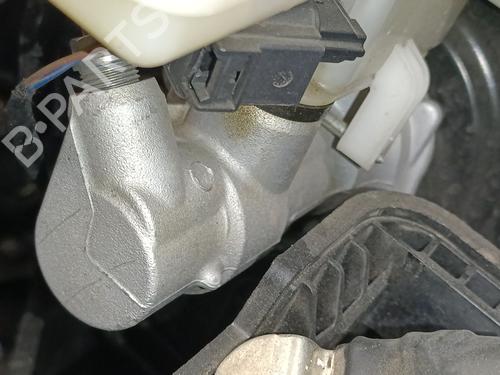 brake-master-cylinder-audi-q3-sportback-f3n-2019-37535711 main image