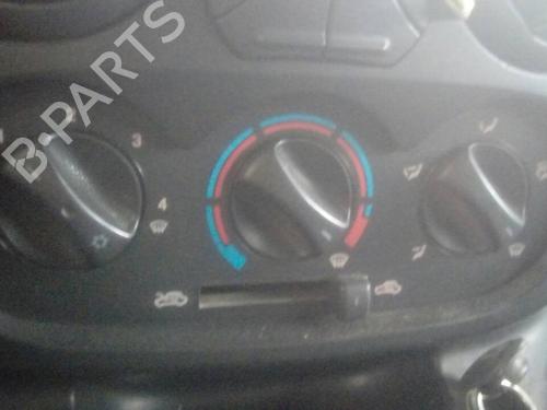 AC Styreenhet / Manøvreringsenhet FIAT DOBLO MPV (119_, 223_) 1.9 JTD (105 hp) 13713858
