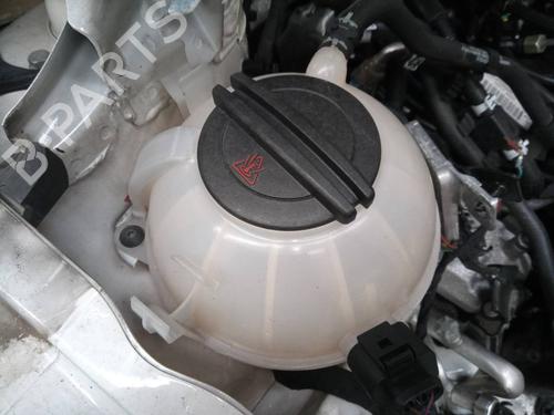 Ausgleichsbehälter für AUDI Q3 (8UB, 8UG) 2.0 TDI quattro (150 hp) 11378644